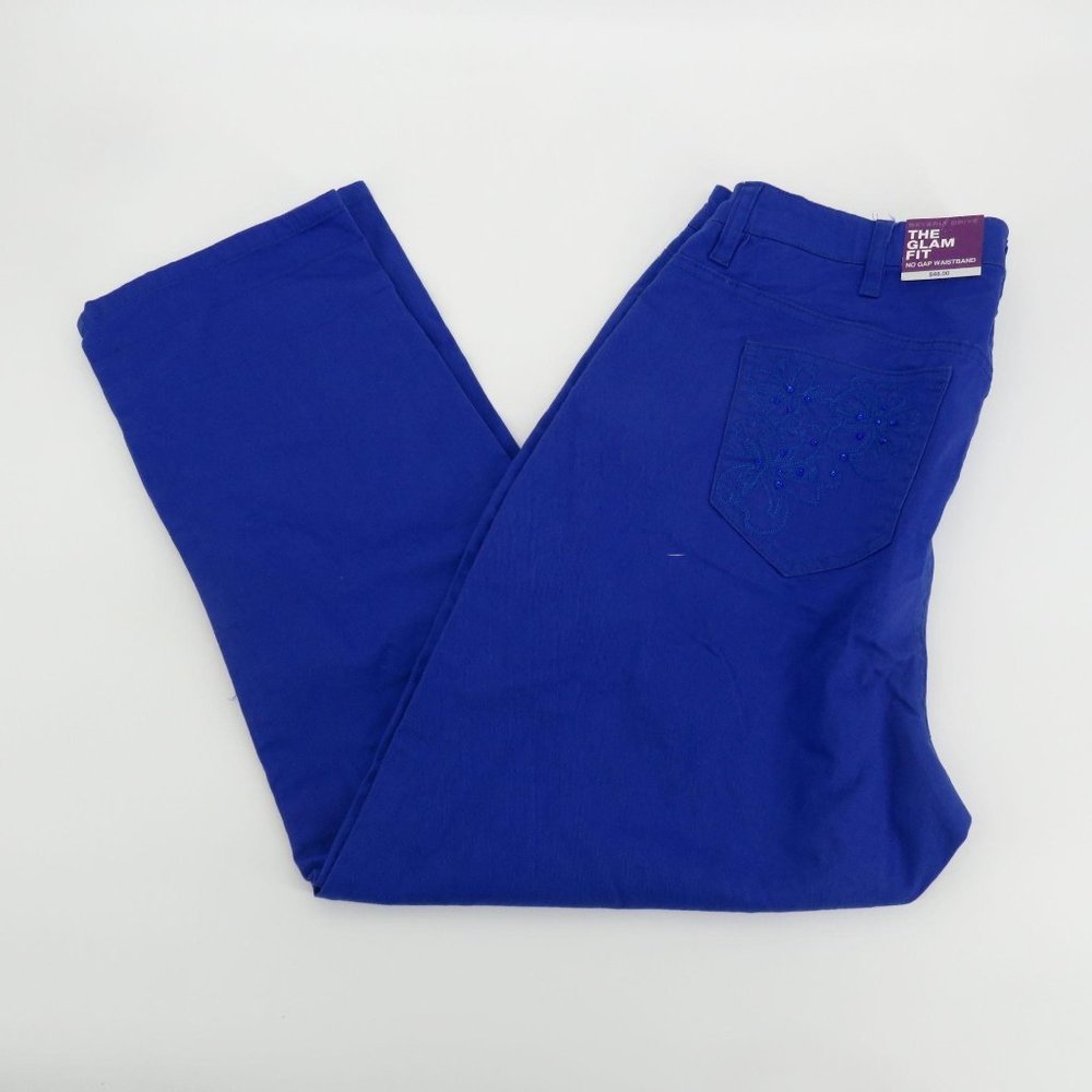 Beverly Drive Womens 16W Blue Straight Leg Capri Jeans NWT $48